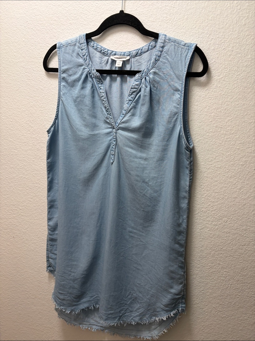 beachlunchlounge Light Blue Sleeveless V-Neck Tunic Tank